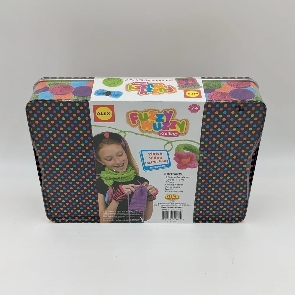 NWT Alex Fuzzy Wuzzy Beginner Knitting Kit Craft Project